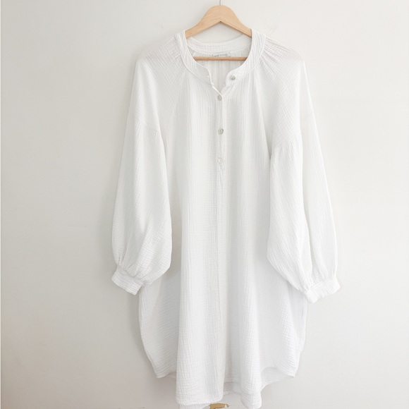 Dresses & Skirts - Cotton Gauze White Dress